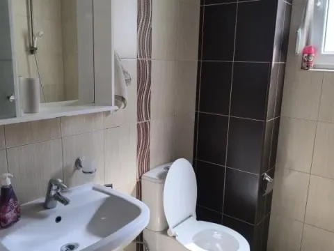 Izdavanje, dvosoban stan, 84m², Bar, Crna Gora - image 8