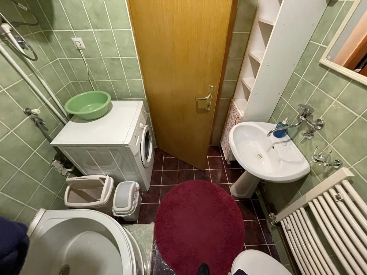 Prodaja, dvosoban stan, 40m², Železnička Stanica, Novi Sad Sve Podlokacije
