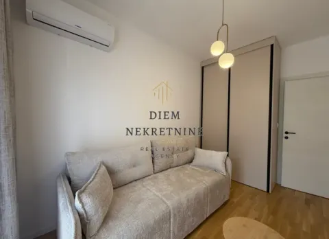 Rent, two bedroom apartment, 65m², Stari Aerodrom, Podgorica - image 6