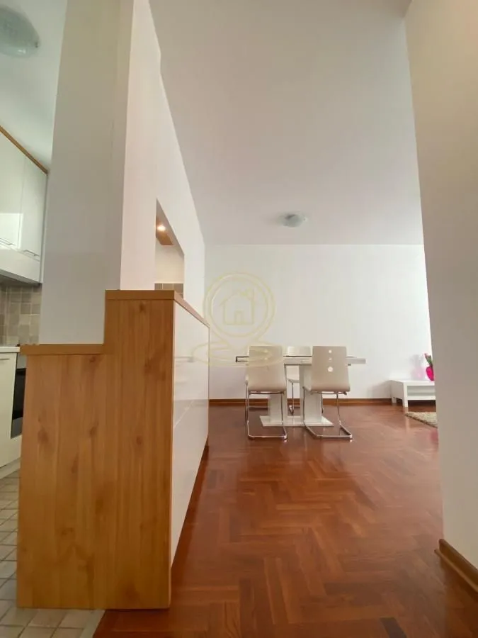 Rent, three bedroom apartment, 60m², Lekino Brdo, Voždovac Sve Podlokacije