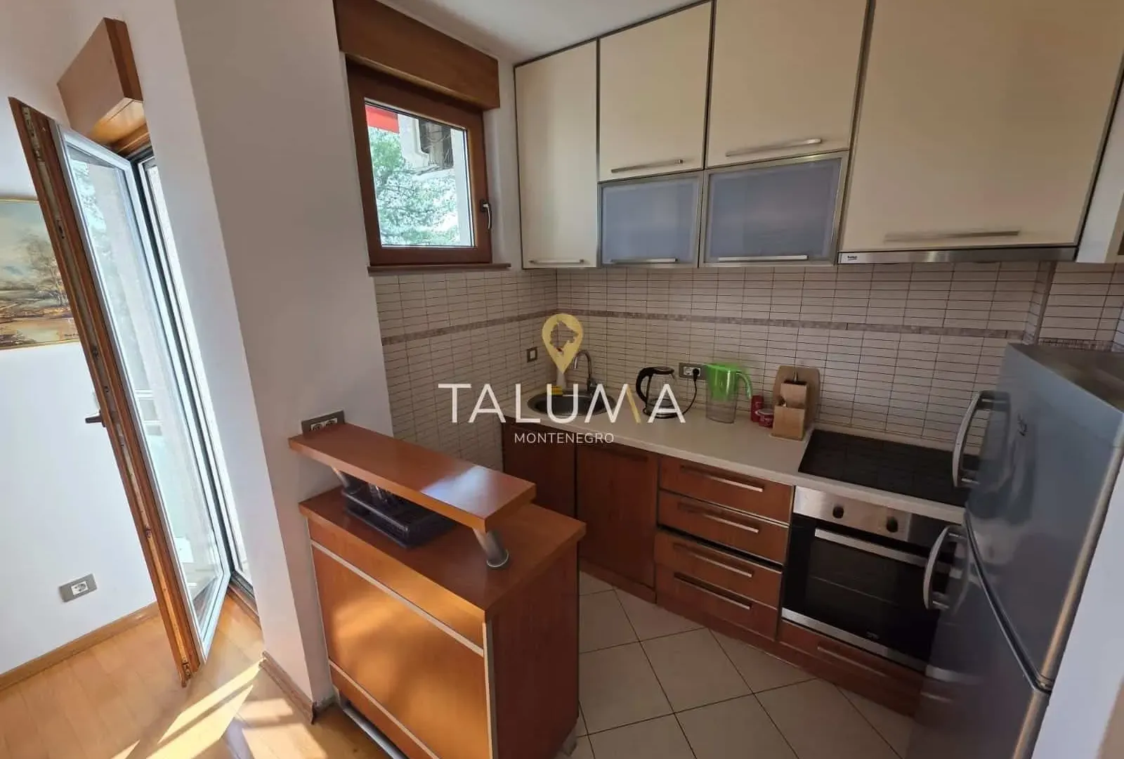 Izdavanje, jednosoban stan, 40m², Preko Morače, Podgorica