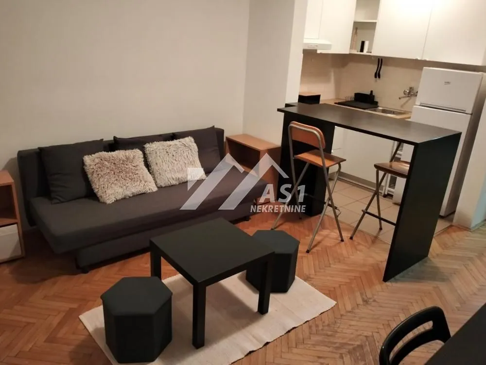 Izdavanje, stan, 29m², Sajam, Novi Sad Sve Podlokacije