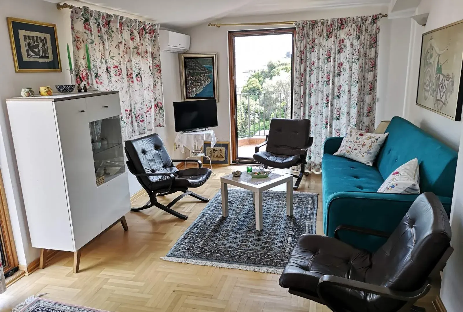 Rent, one bedroom apartment, 47m², Centar, Budva