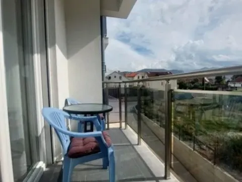 Izdavanje, dvosoban stan, 61m², Zagorič, Podgorica - image 4