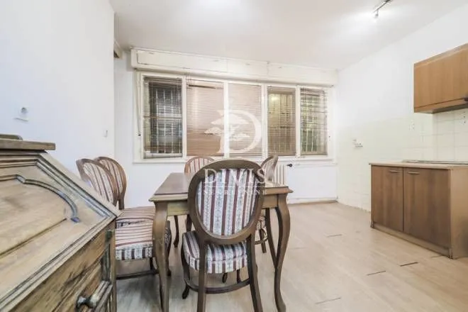 Prodaja, trosoban stan, 98m², Donji Dorćol, Dorćol Sve Podlokacije