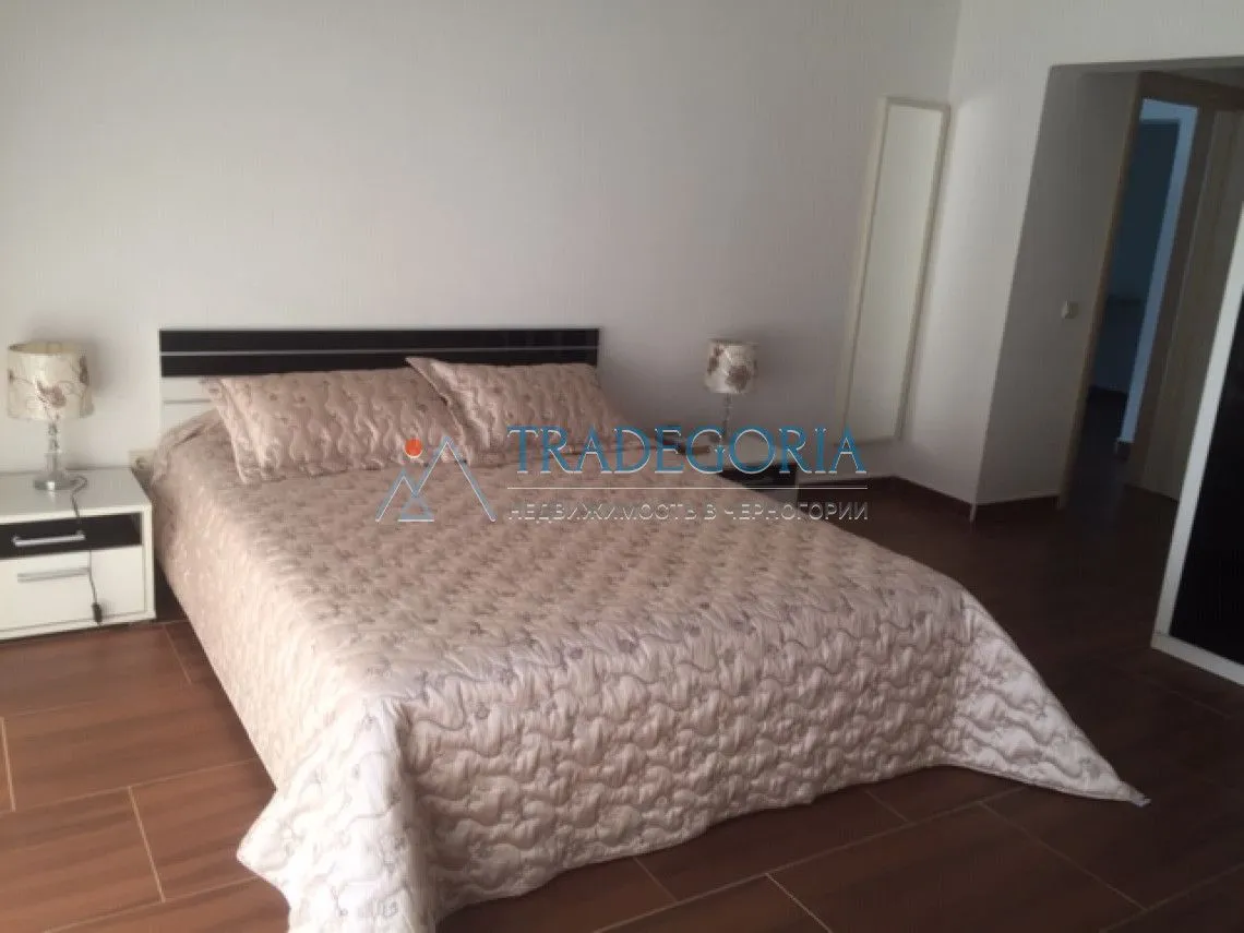 Prodaja, kuća, 230m², Bar, Crna Gora