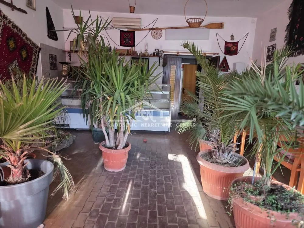 Rent, office space, 42m², Boleč, Grocka