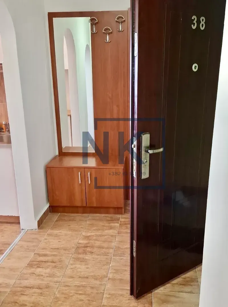 Izdavanje, jednosoban stan, 58m², Centar, Podgorica