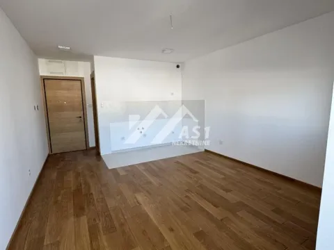 Rent, apartment, 33m², Bulevar Oslobodjenja, Novi Sad Sve Podlokacije - image 4