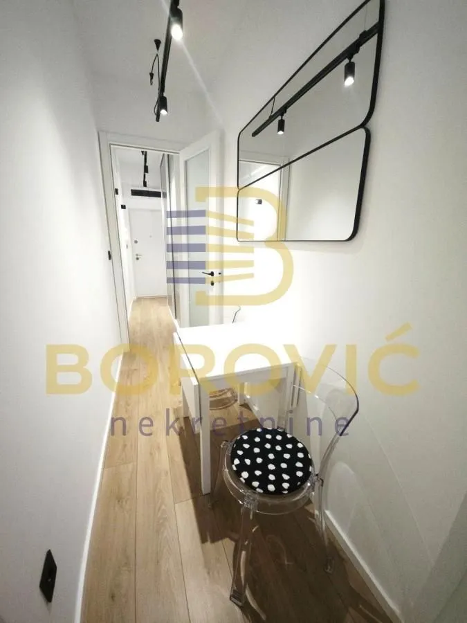 Sale, one bedroom apartment, 33m², Stari Grad, Beograd
