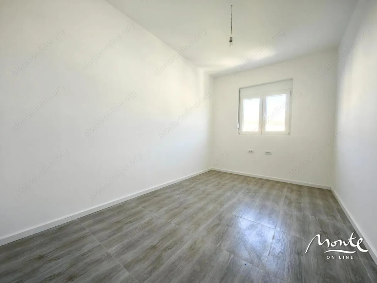 Sale, two bedroom apartment, 60m², Bar, Crna Gora