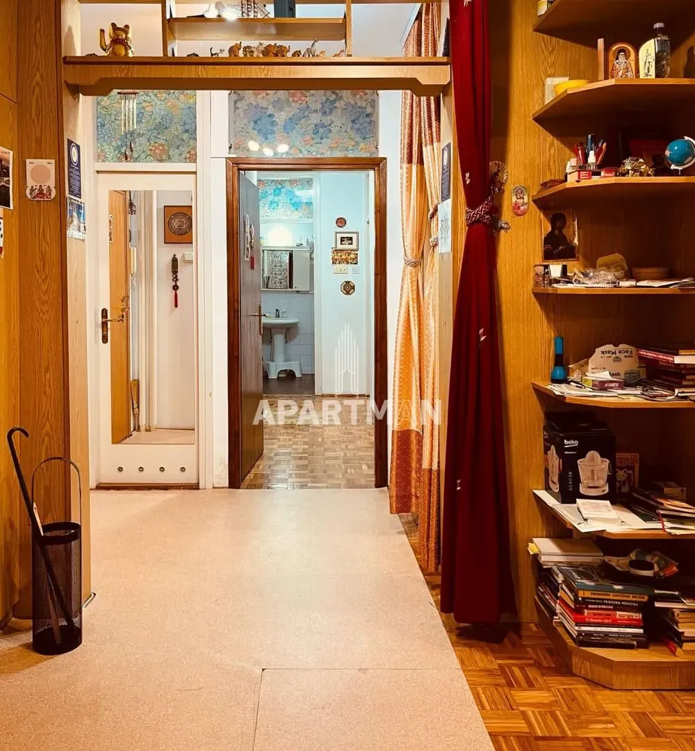 Prodaja, trosoban stan, 103m², Čukarica, Beograd