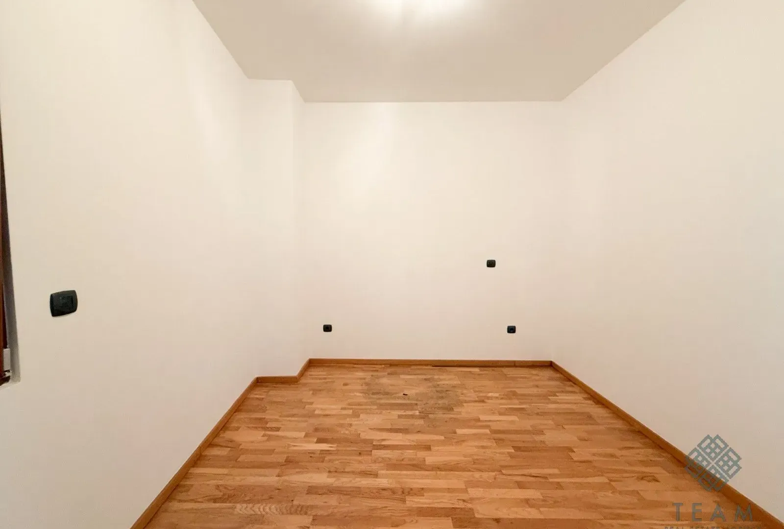 Rent, office space, 90m², Centar, Podgorica