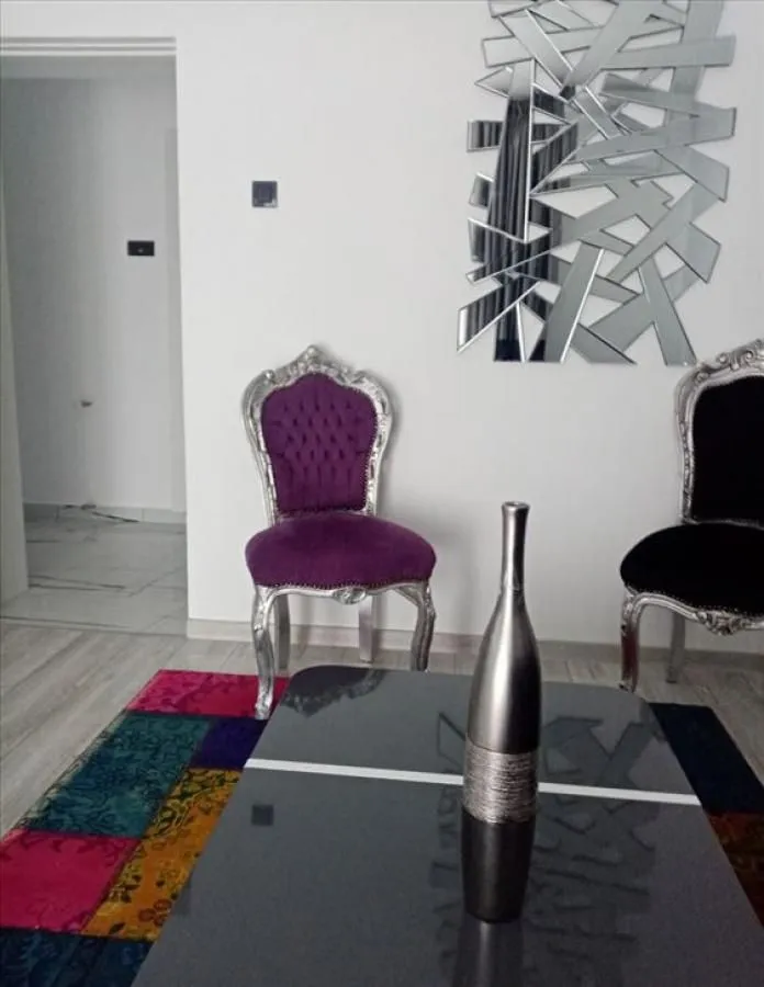 Izdavanje, dvosoban stan, 63m², Stari Grad, Beograd