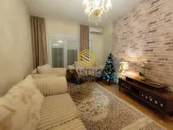 Izdavanje, dvosoban stan, 72m², Ljubović, Podgorica