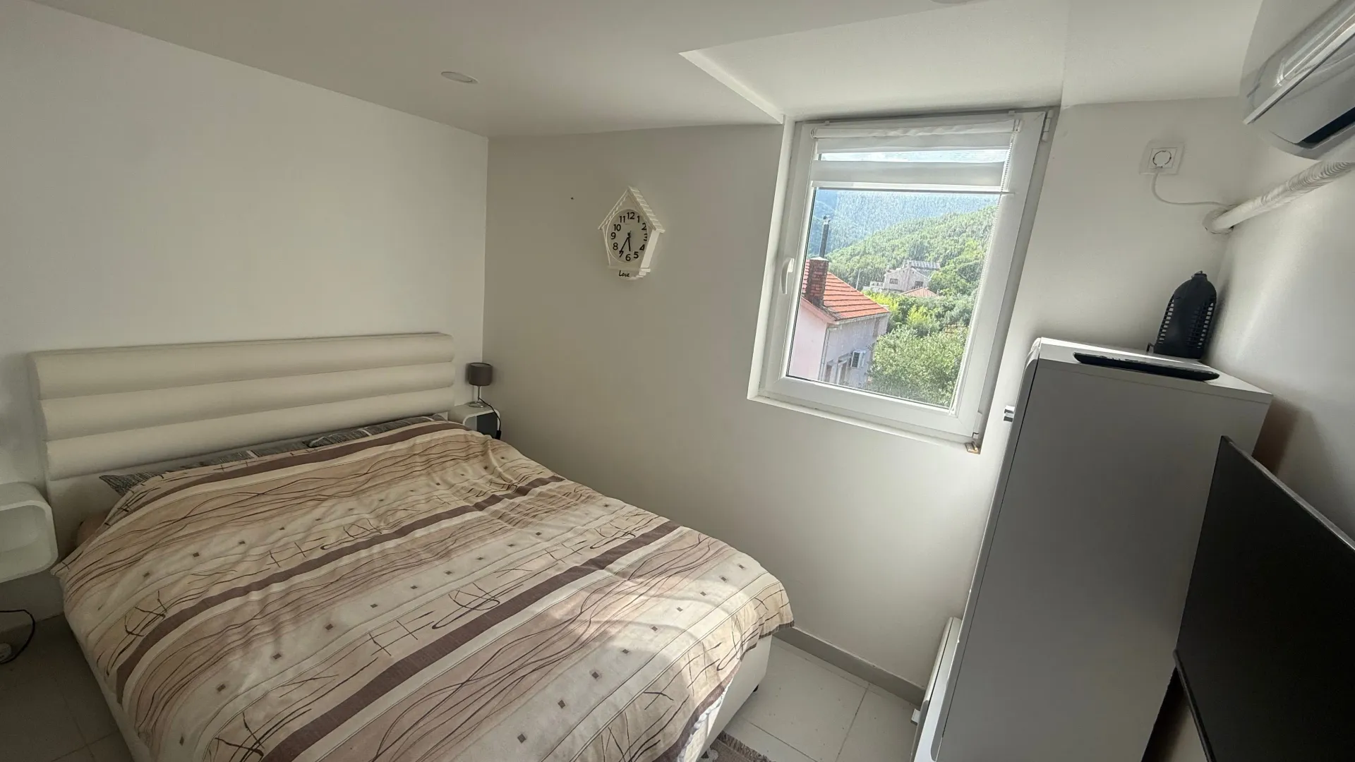 Rent, three bedroom apartment, 54m², Bijela, Herceg Novi