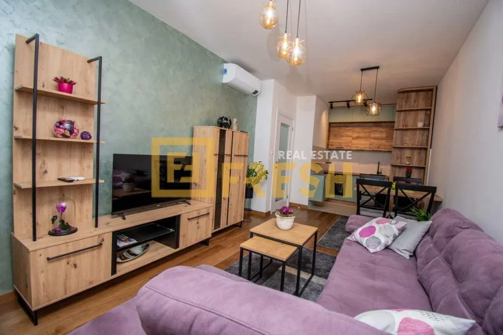 Izdavanje, jednosoban stan, 50m², Tološi, Podgorica