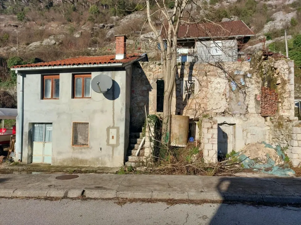 Sale, house, 80m², Rijeka Crnojevića, Cetinje