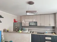 Prodaja, dvosoban stan, 56m2, Zemun, Beograd