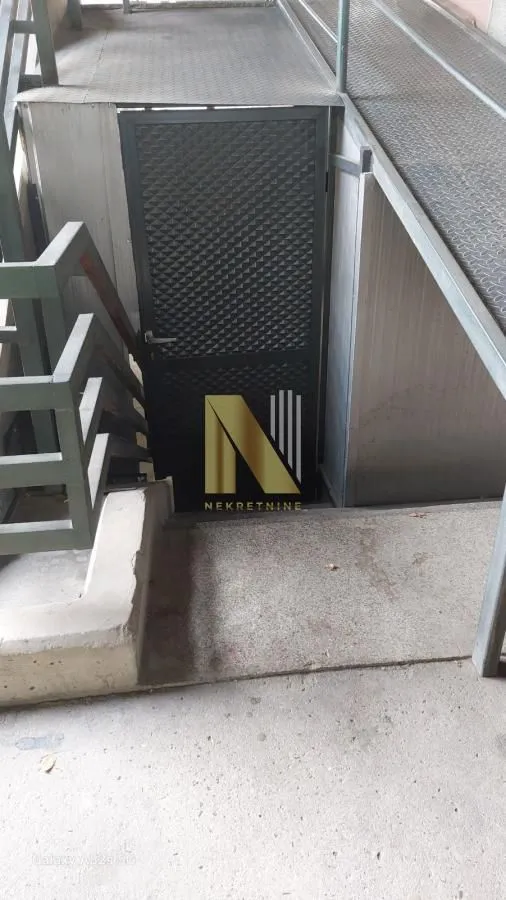 Rent, office space, 60m², Socijalno, Novi Sad Sve Podlokacije