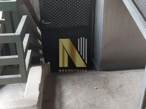 Izdavanje, poslovni prostor, 60m², Socijalno, Novi Sad Sve Podlokacije - image 11