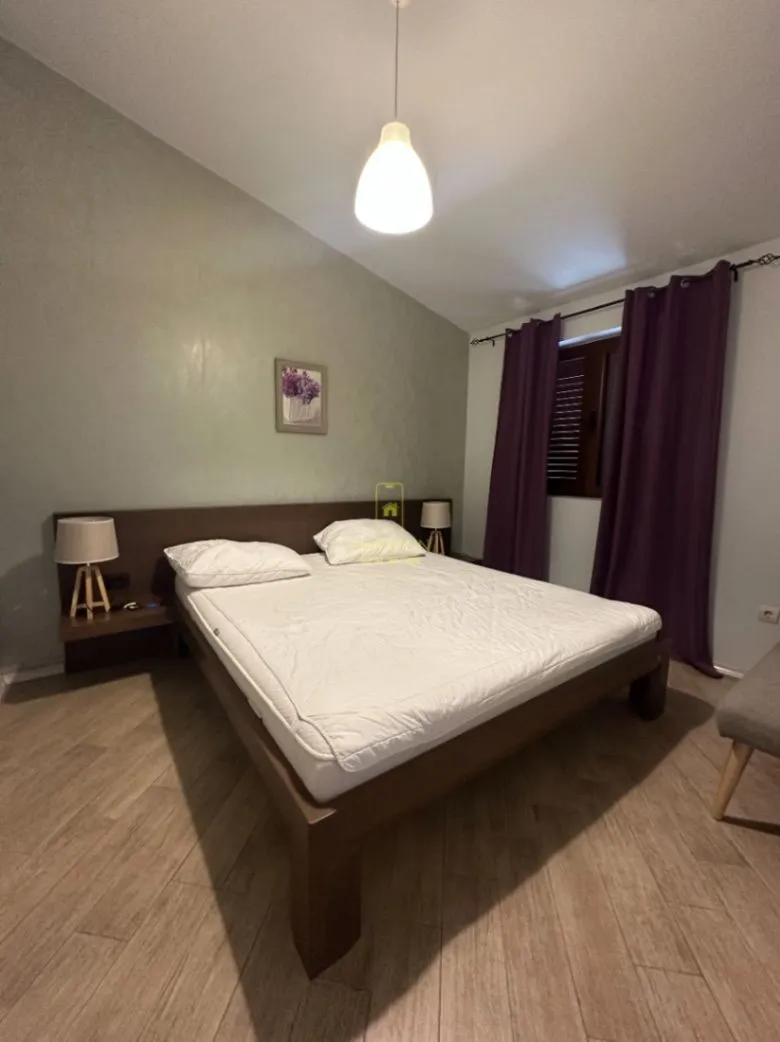 Rent, hospitality venue, 500m², Dobrota, Kotor