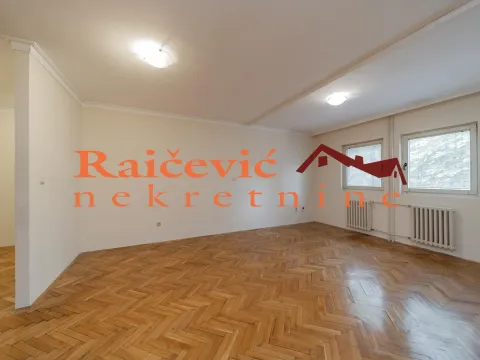 Sale, three bedroom apartment, 101m², Bogoslovija, Palilula Sve Podlokacije - image 8
