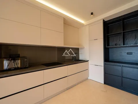 Prodaja, jednosoban stan, 45m², Centar, Tivat - image 4