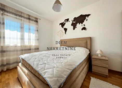 Izdavanje, jednosoban stan, 50m², City Kej, Podgorica - image 10