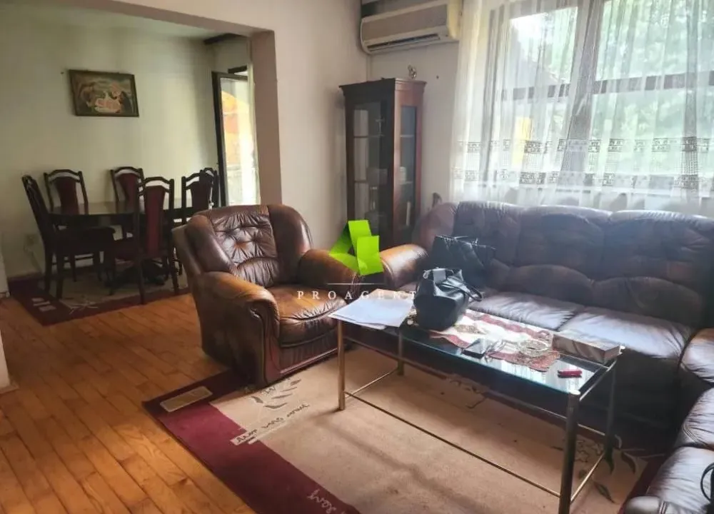 Prodaja, kuća, 300m², Ledena Stena, Niš