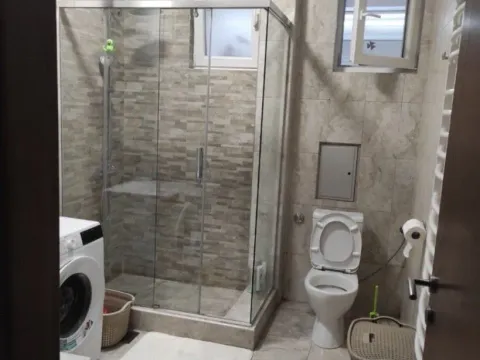 Izdavanje, dvosoban stan, 95m², Centar, Podgorica - image 7