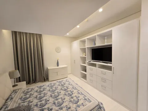 Prodaja, dvosoban stan, 140m², Budva, Crna Gora - image 25