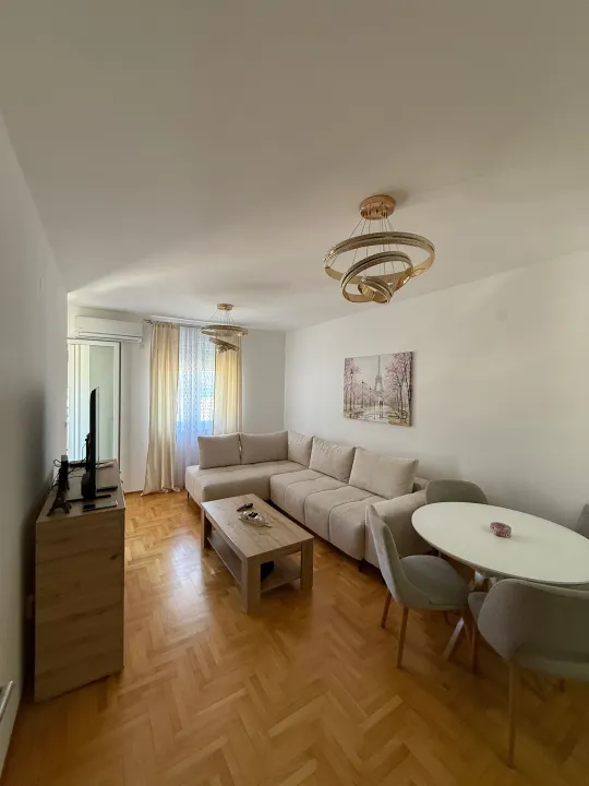 Rent, one bedroom apartment, 50m², Dubovica, Budva