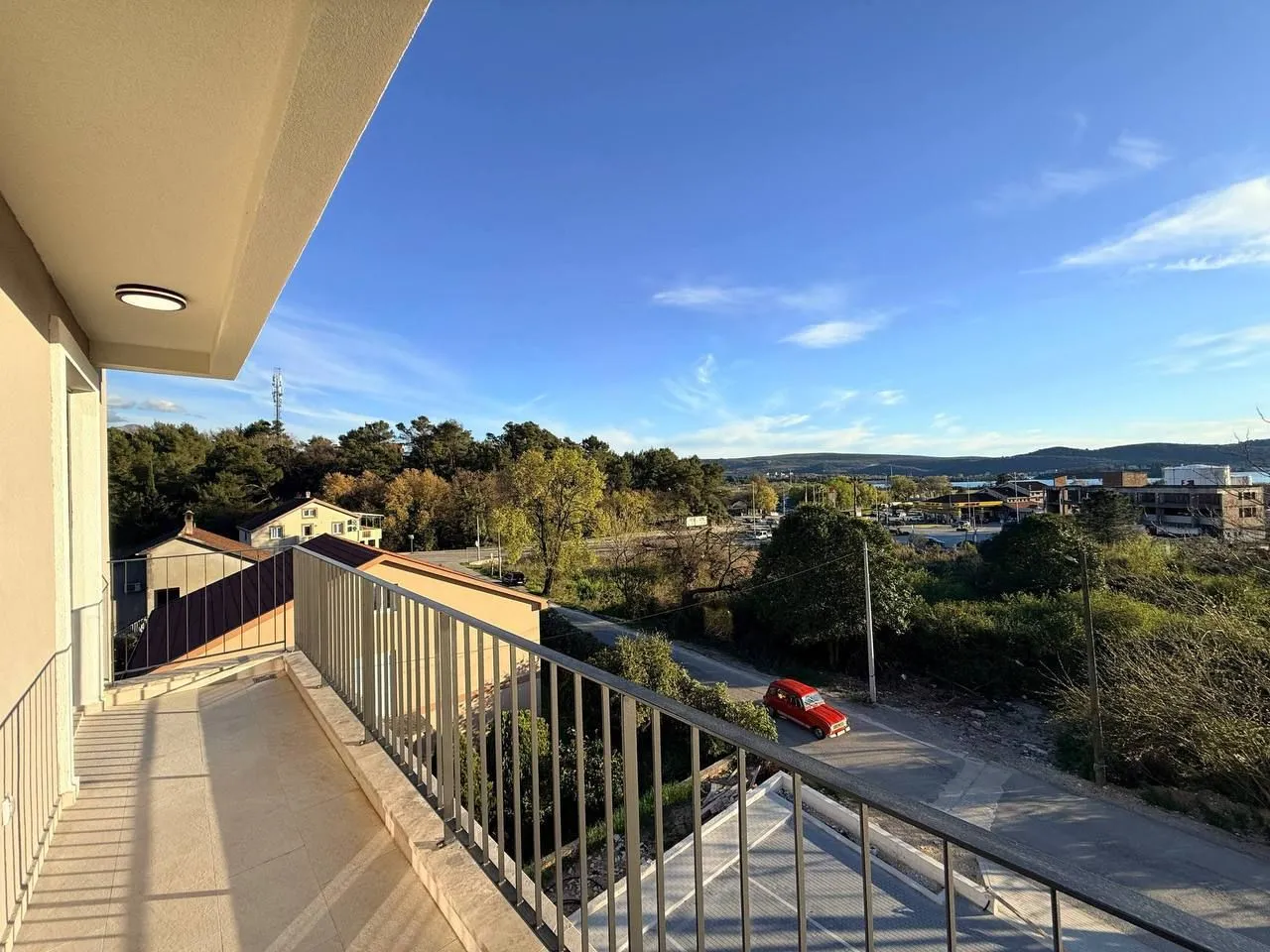 Prodaja, dvosoban stan, 72m², Centar, Tivat