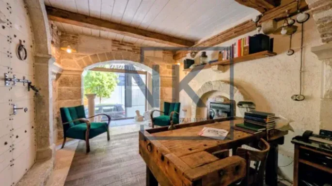 Izdavanje, poslovni prostor, 42m², Centar, Podgorica