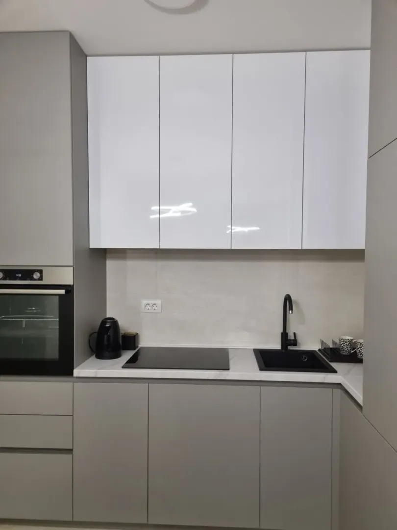 Izdavanje, jednosoban stan, 49m², Central Point, Podgorica