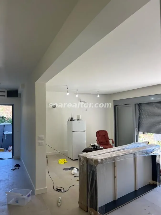 Prodaja, dvosoban stan, 80m², Radovići, Tivat