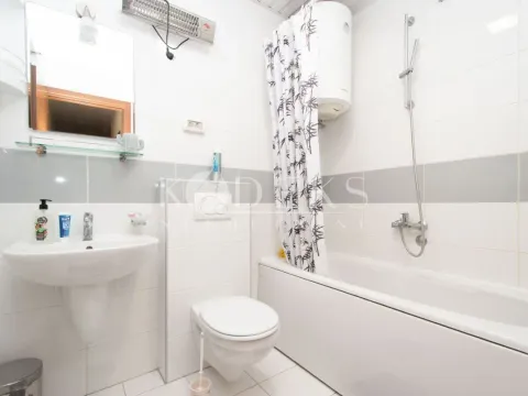 Rent, two bedroom apartment, 74m², City Kvart, Podgorica - image 10
