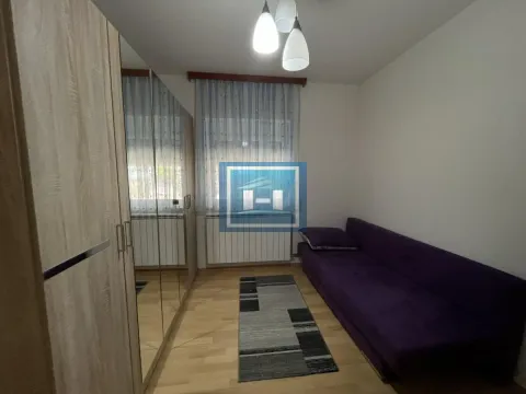 Prodaja, kuća, 271m², Šantarovac, Jagodina - image 7