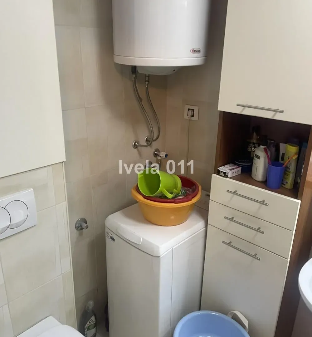 Sale, two bedroom apartment, 71m², Voždovac Sve Podlokacije, Beograd