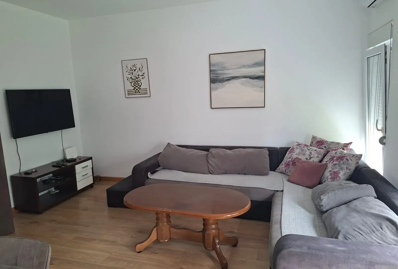 Izdavanje, jednosoban stan, 40m², Donja Gorica, Podgorica