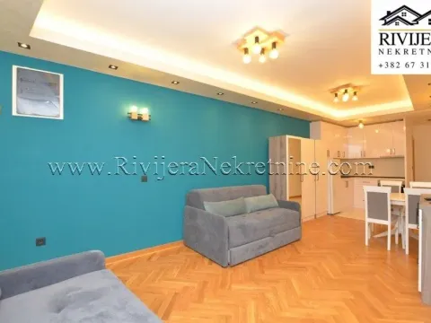 Prodaja, stan, 37m², Centar, Herceg Novi - image 7
