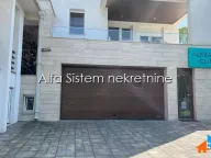 Izdavanje, četvorosoban stan, 164m², Savski Venac, Beograd - image 16