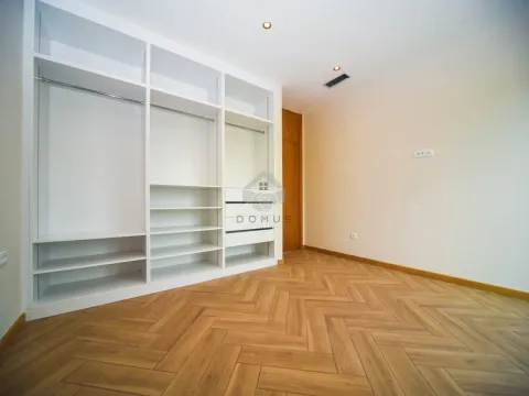 Izdavanje, kuća, 350m², Tuzi, Podgorica - image 25
