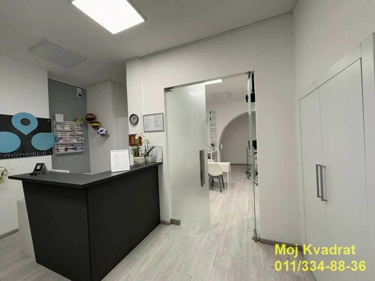 Rent, office space, 136m², Banovo Brdo, Beograd