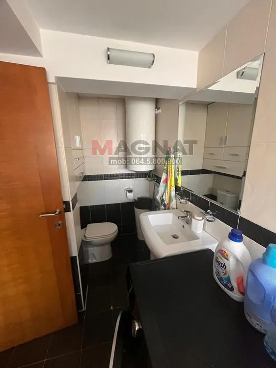 Prodaja, trosoban stan, 85m², Čubura, Beograd