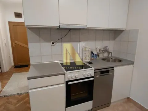 Izdavanje, jednosoban stan, 35m², Socijalno, Novi Sad Sve Podlokacije - image 4