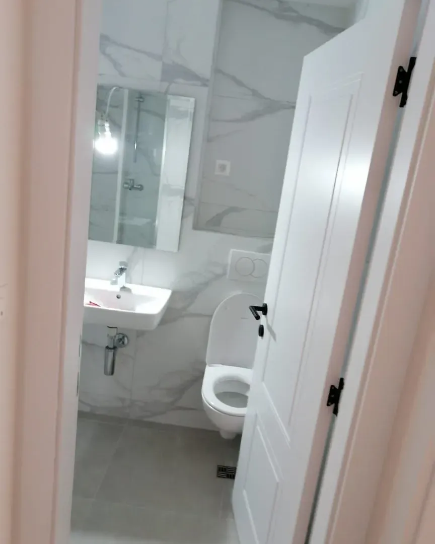 Izdavanje, jednosoban stan, 47m², Stari Aerodrom, Podgorica
