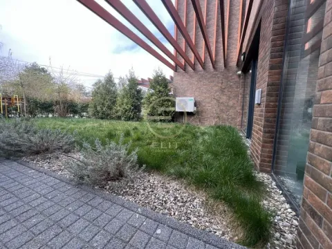 Prodaja, kuća, 181m², Sremska Kamenica, Petrovaradin - image 25