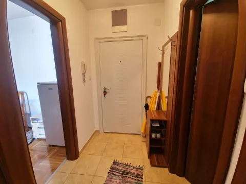 Izdavanje, jednosoban stan, 36m², Budva, Crna Gora - image 10